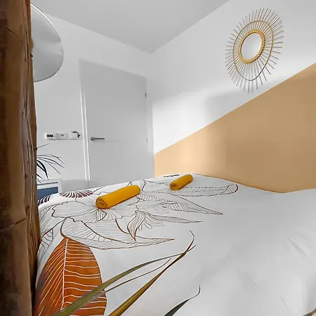 Fabron Et De Luxe Avec Piscine * Νίκαια