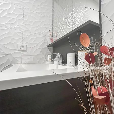 Fabron Et De Luxe Avec Piscine * Νίκαια