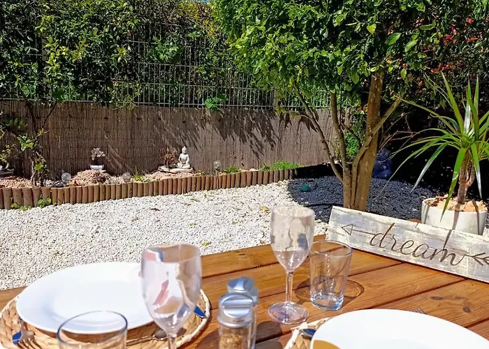 Fabron Et De Luxe Avec Piscine 公寓 *