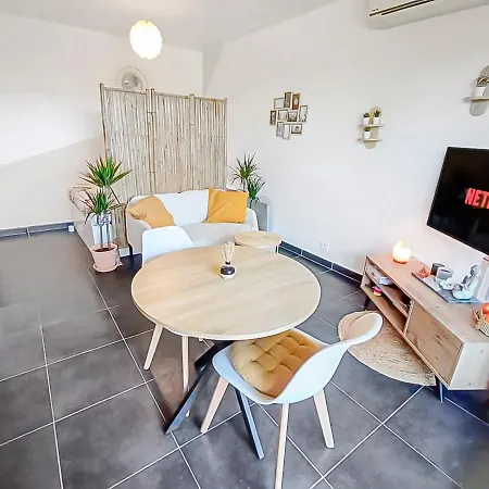 Апартаменты Fabron Et De Luxe Avec Piscine *